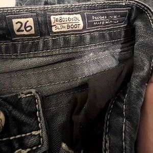 Miss me size 26. Too small must go!